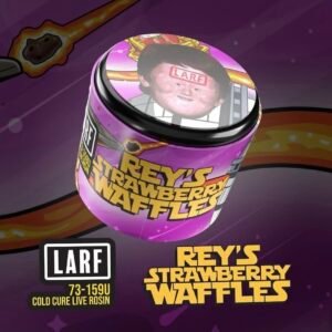 Ginger Larf Reys Strawberry Waffles 73-159u cold cure live rosin jar